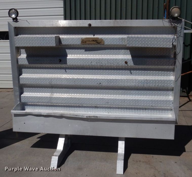 DiamondBrite headache rack in Goodhue, MN | Item MH9125 sold | Purple Wave