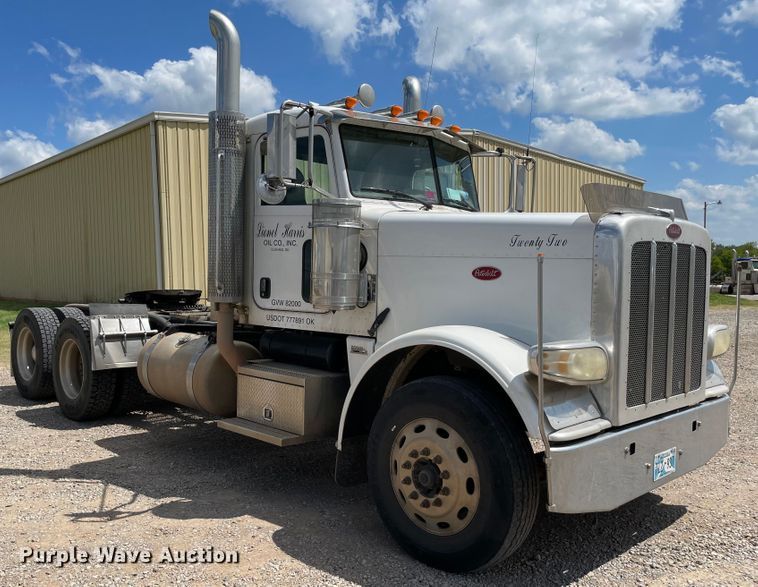 image for item MJ9063 2009 Peterbilt 388  semi truck