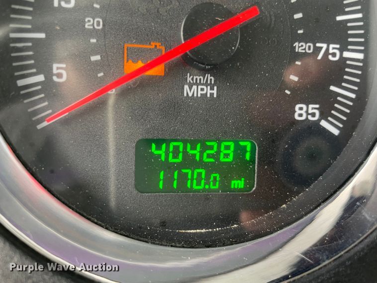 image for item MJ9082 2010 Kenworth W900  semi truck