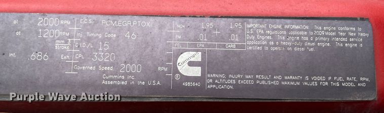 image for item MJ9082 2010 Kenworth W900  semi truck