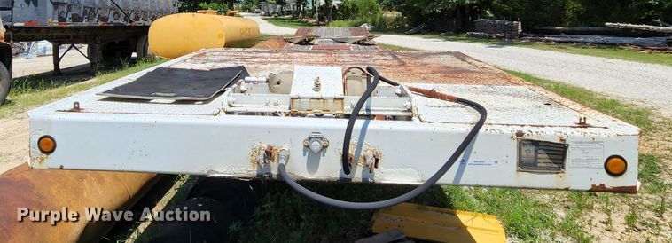 image for item MK9067 1992 Trail King TK70HTP-442  equipment trailer