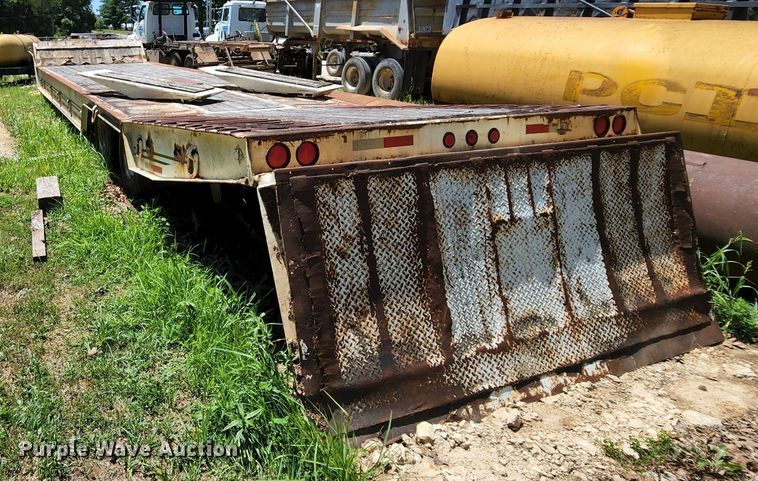 image for item MK9067 1992 Trail King TK70HTP-442  equipment trailer