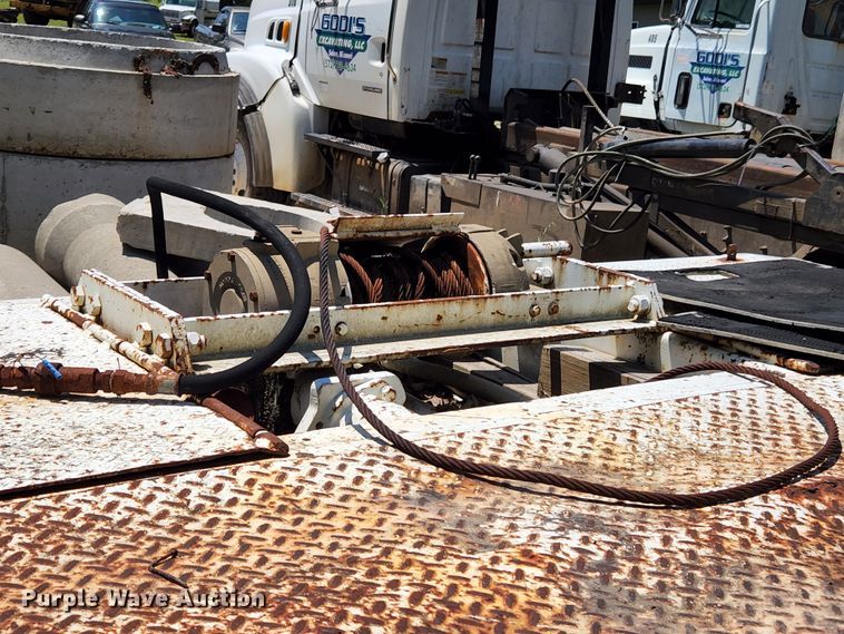 image for item MK9067 1992 Trail King TK70HTP-442  equipment trailer