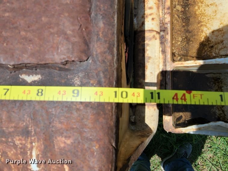 image for item MK9067 1992 Trail King TK70HTP-442  equipment trailer