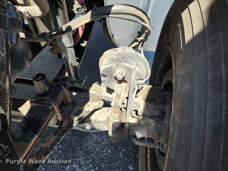 image for item MK9229 2014 Freightliner Business Class M2  box truck