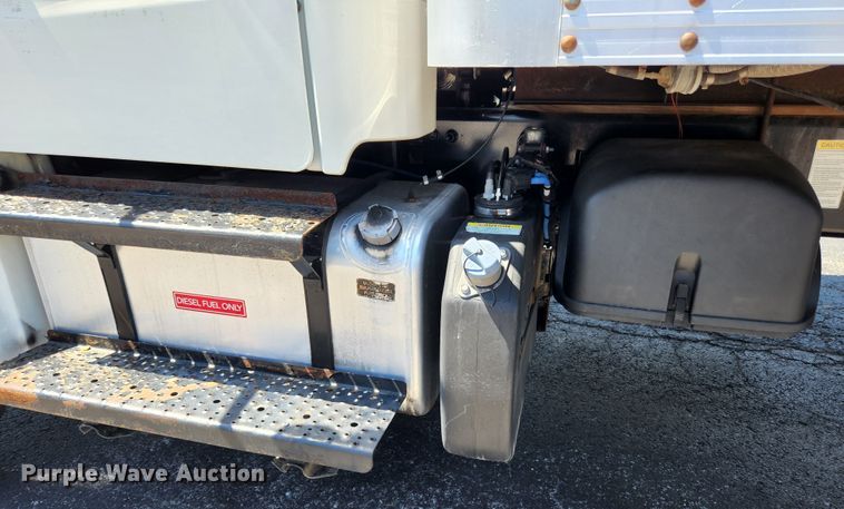 image for item MK9229 2014 Freightliner Business Class M2  box truck