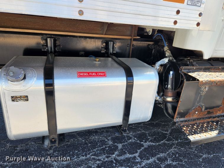 image for item MK9229 2014 Freightliner Business Class M2  box truck