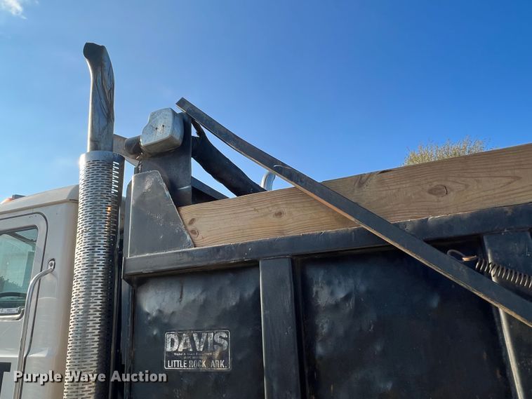 image for item MQ9812 2009 Mack CHU613  dump truck