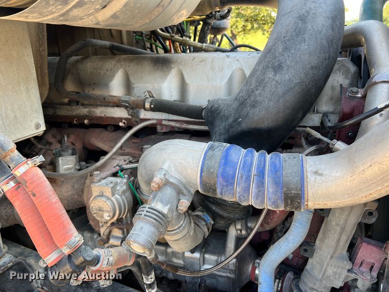 image for item MQ9812 2009 Mack CHU613  dump truck