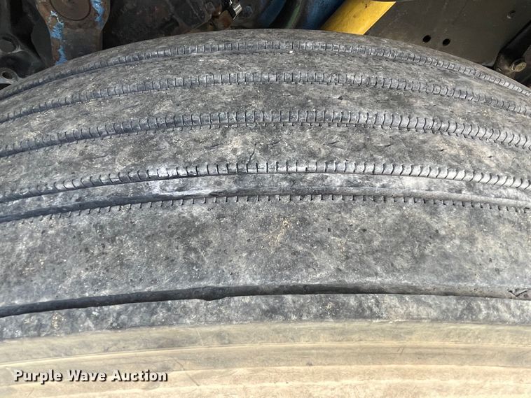 image for item MR9287 1991 Peterbilt 379  semi truck