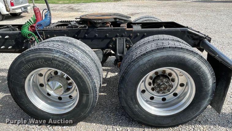 image for item MR9287 1991 Peterbilt 379  semi truck