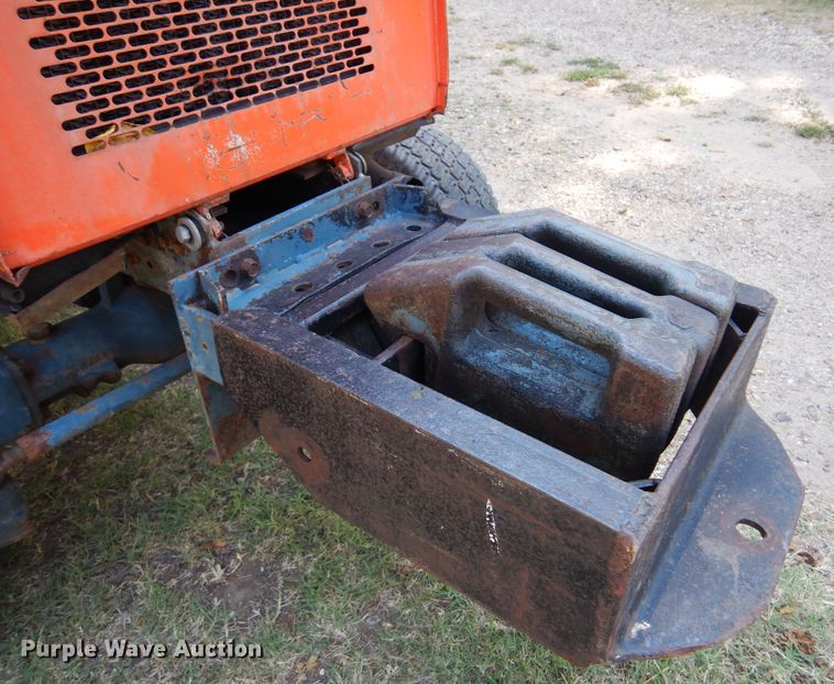 image for item DB7775 Kubota F2000  lawn mower