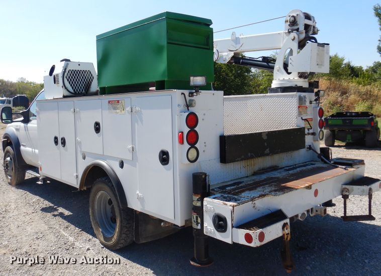 image for item DB7776 2007 Ford F550 Super Duty  utility / service truck