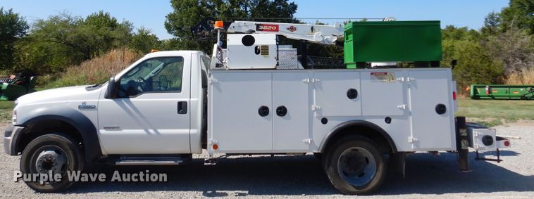image for item DB7776 2007 Ford F550 Super Duty  utility / service truck