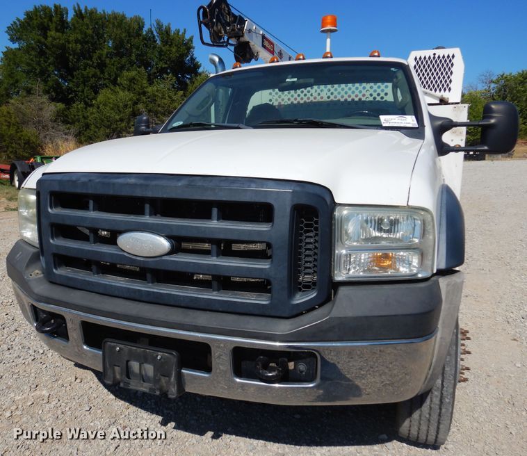 image for item DB7776 2007 Ford F550 Super Duty  utility / service truck