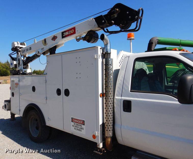 image for item DB7776 2007 Ford F550 Super Duty  utility / service truck