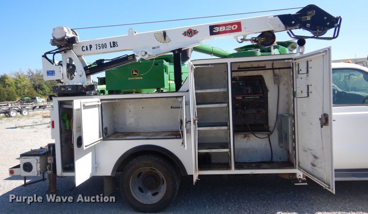 image for item DB7776 2007 Ford F550 Super Duty  utility / service truck