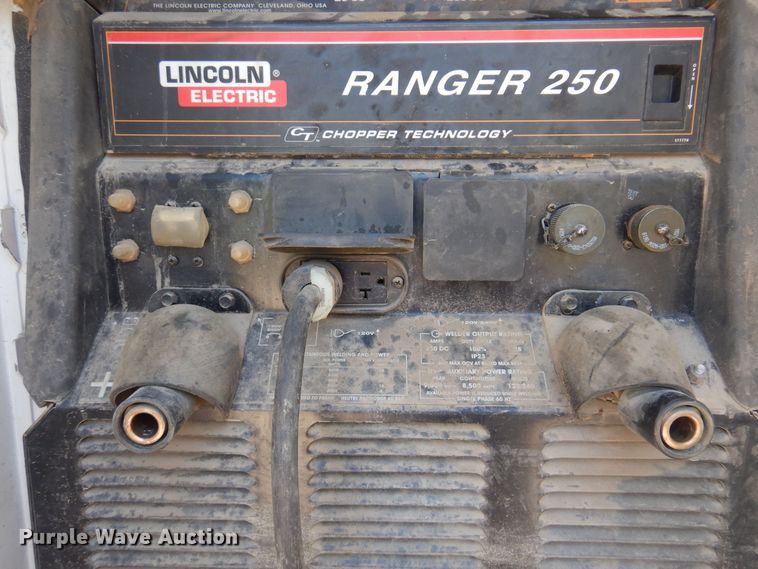 image for item DB7776 2007 Ford F550 Super Duty  utility / service truck