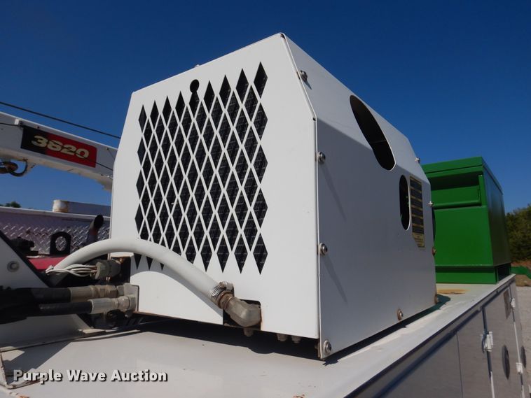 image for item DB7776 2007 Ford F550 Super Duty  utility / service truck