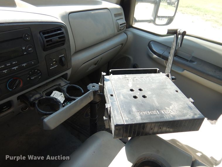 image for item DB7776 2007 Ford F550 Super Duty  utility / service truck