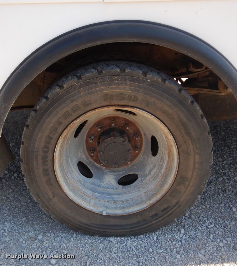 image for item DB7776 2007 Ford F550 Super Duty  utility / service truck