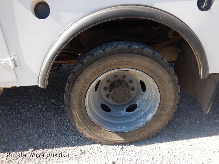 image for item DB7776 2007 Ford F550 Super Duty  utility / service truck