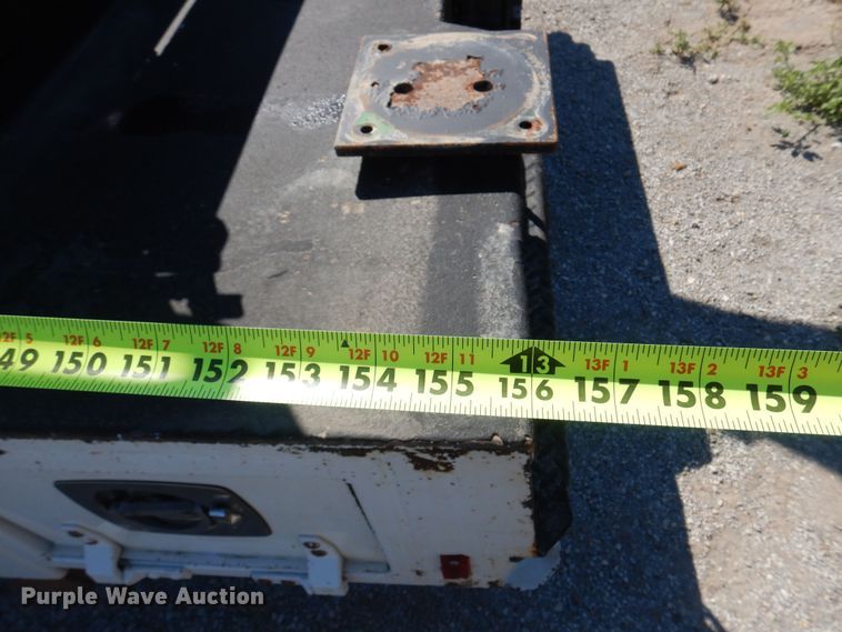 image for item DB7777 2001 Ford F550 Super Duty  utility / service truck