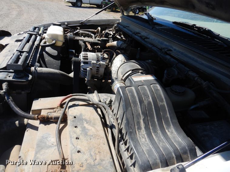 image for item DB7777 2001 Ford F550 Super Duty  utility / service truck