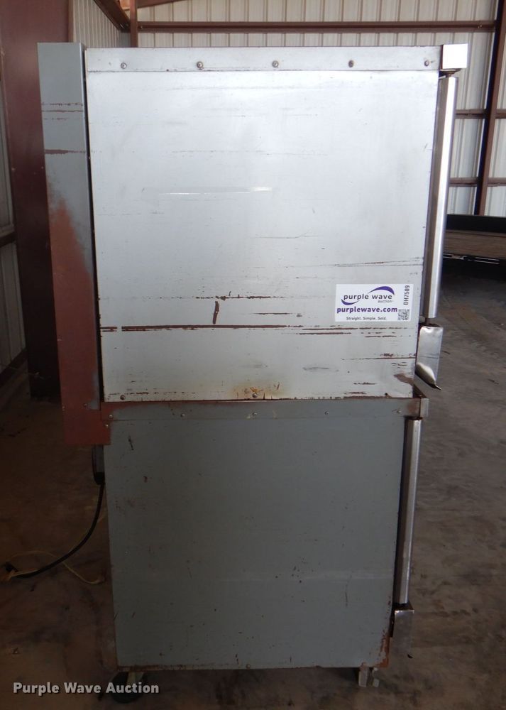 image for item DH7509 (4) Montague 115XAG convection ovens