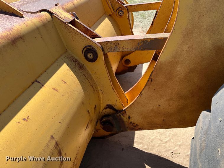 image for item DJ7723 Michigan 125B  wheel loader