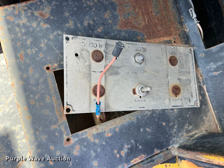 image for item DJ7723 Michigan 125B  wheel loader