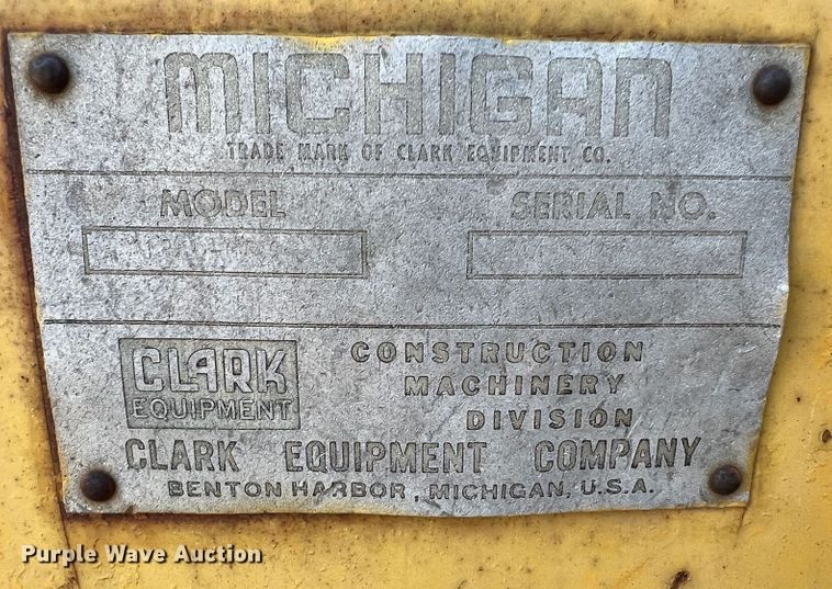 image for item DJ7723 Michigan 125B  wheel loader