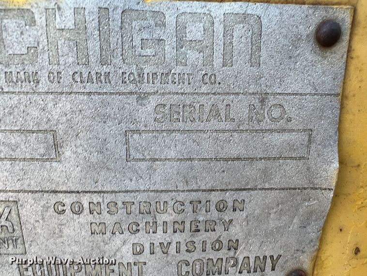 image for item DJ7723 Michigan 125B  wheel loader