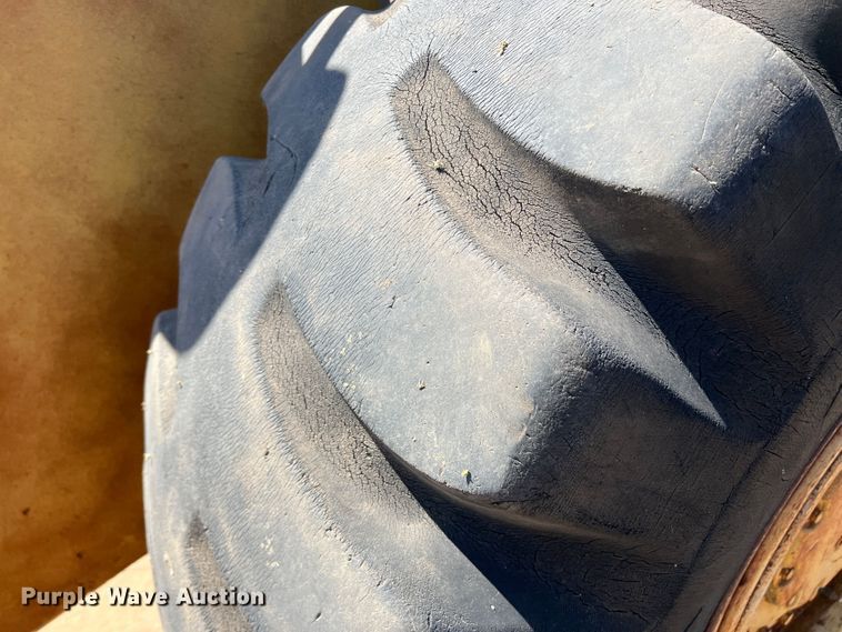 image for item DJ7723 Michigan 125B  wheel loader