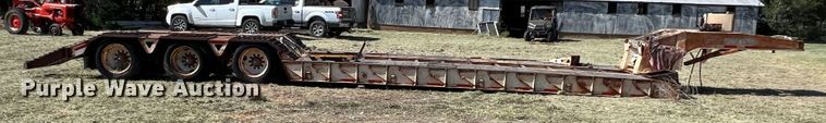 image for item DJ7727 1990 Trail King TK100HDG  lowboy equipment trailer