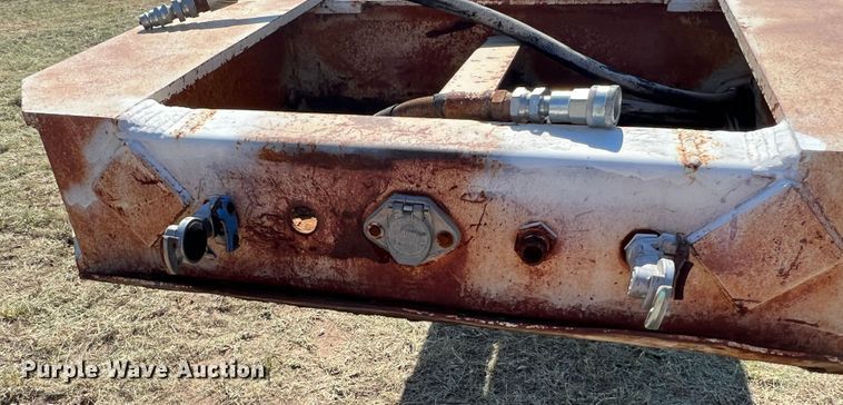 image for item DJ7727 1990 Trail King TK100HDG  lowboy equipment trailer