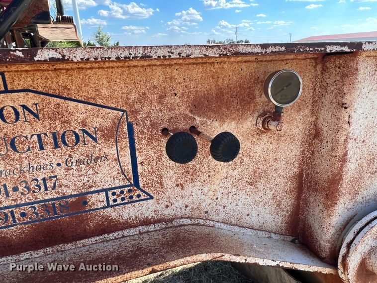 image for item DJ7727 1990 Trail King TK100HDG  lowboy equipment trailer