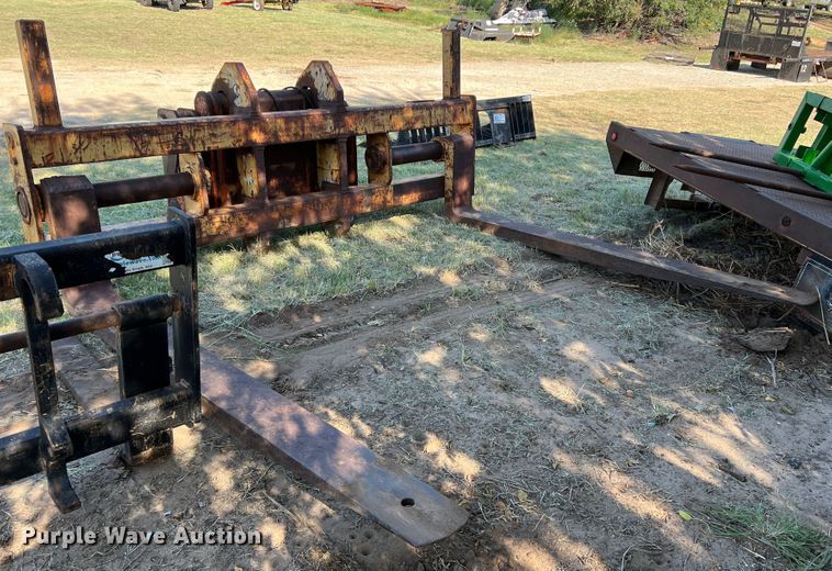 image for item DJ7732 Pemberton JD744  forks