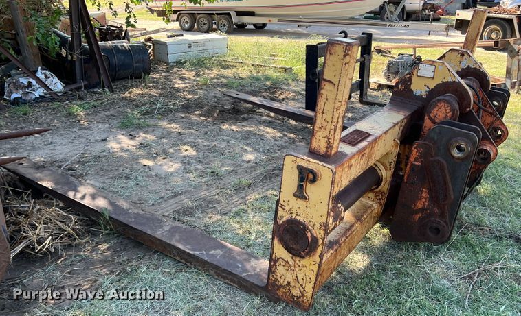 image for item DJ7732 Pemberton JD744  forks