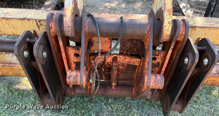 image for item DJ7732 Pemberton JD744  forks