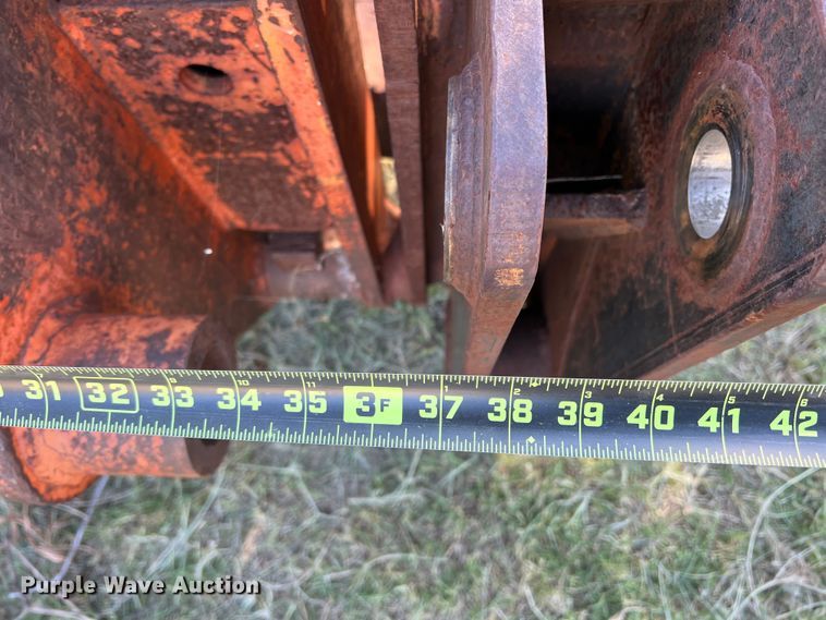 image for item DJ7732 Pemberton JD744  forks