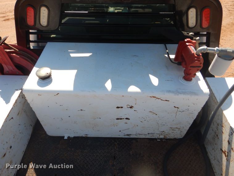 image for item DJ8993 2015 Chevrolet Silverado 3500HD  Crew Cab flatbed pickup truck