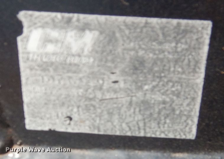 image for item DJ8996 2015 Chevrolet Silverado 3500HD  Crew Cab flatbed pickup truck