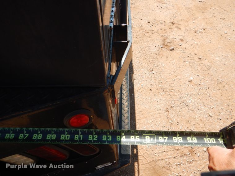 image for item DJ8996 2015 Chevrolet Silverado 3500HD  Crew Cab flatbed pickup truck