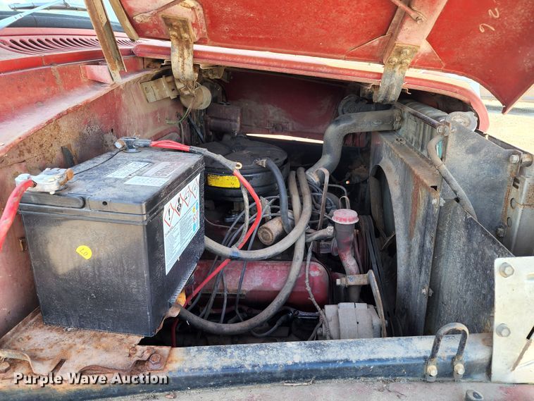 image for item DL6675 1968 International Loadstar 1600  dump flatbed truck