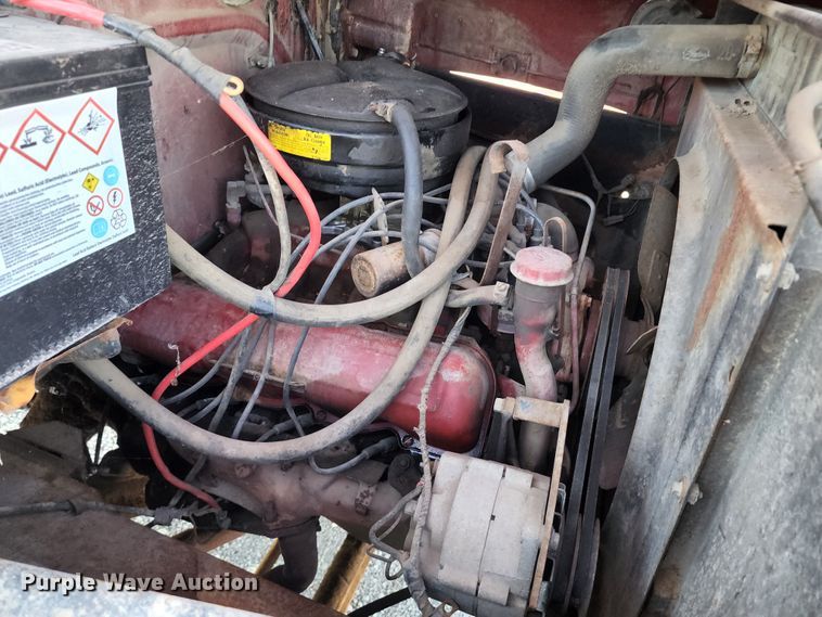 image for item DL6675 1968 International Loadstar 1600  dump flatbed truck