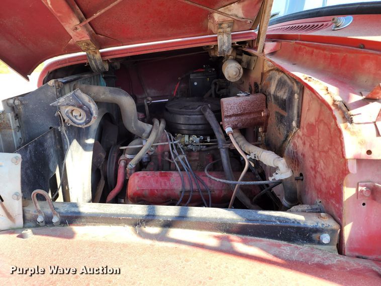 image for item DL6675 1968 International Loadstar 1600  dump flatbed truck