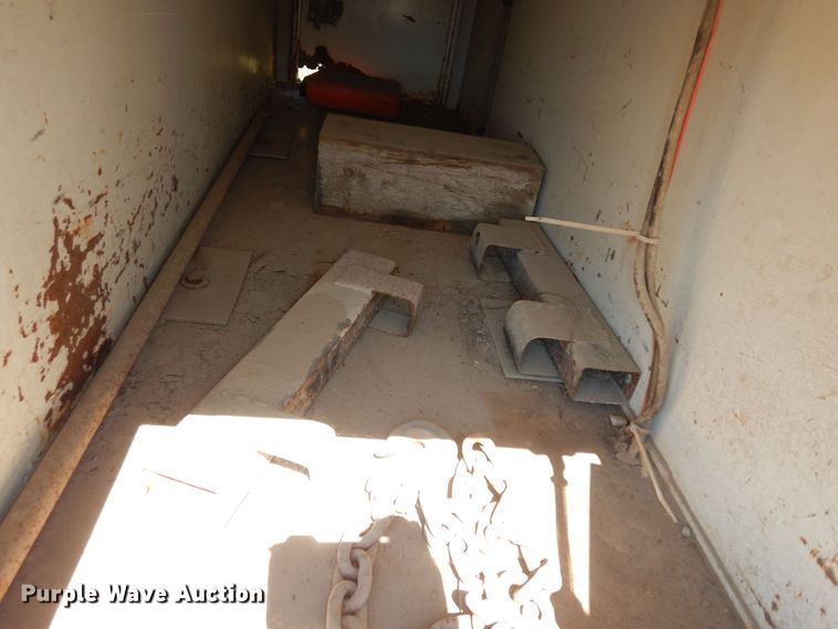 image for item DM3131 2005 Chevrolet Silverado 3500  tow truck