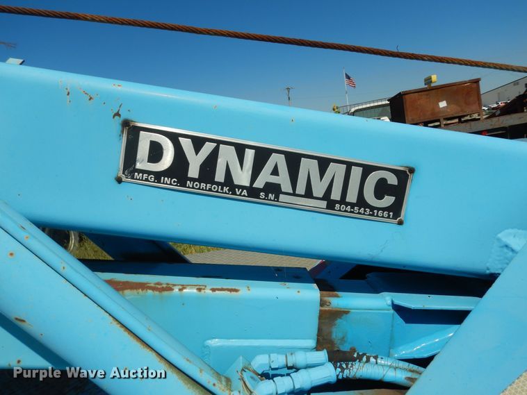 image for item DM3131 2005 Chevrolet Silverado 3500  tow truck