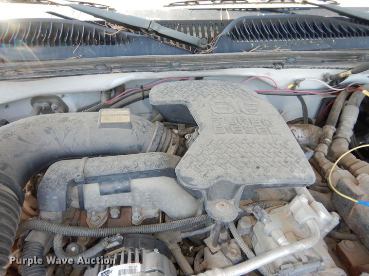 image for item DM3131 2005 Chevrolet Silverado 3500  tow truck